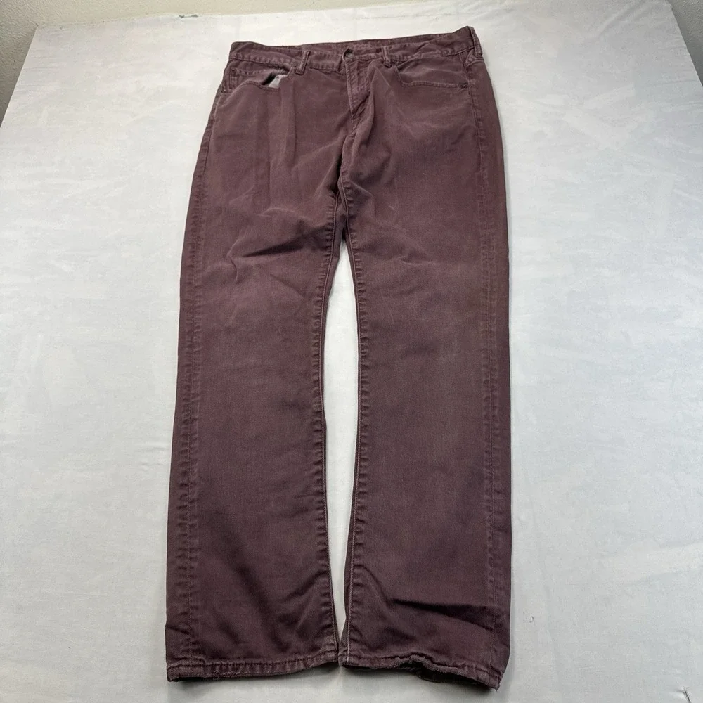 American Eagle Core Flex Men's 34x32 Burgundy Straight Leg Stretch Jeans Pants